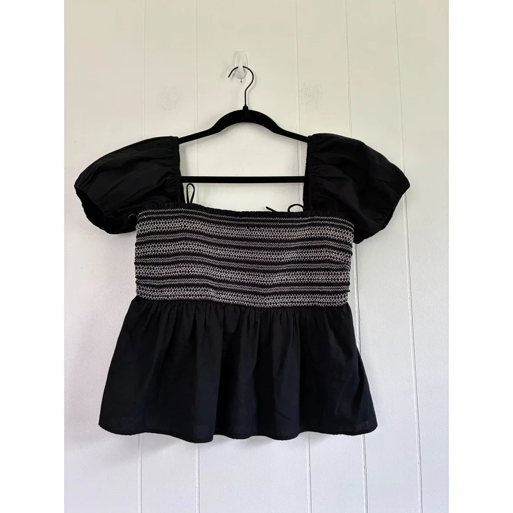NWT Abercrombie & Fitch‎ Convertible Sleeve Smocked Black Smocked Puff Sleeve L